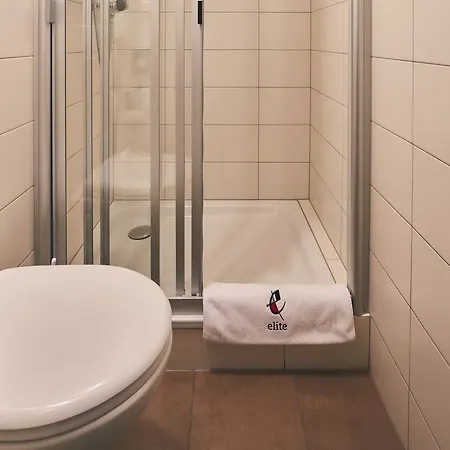 Elite Hotell